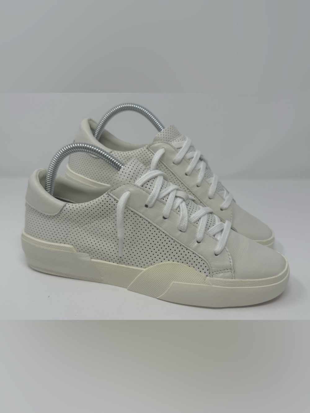 Dolce Vita Zina Women's Off-White Perforated Leather Sneakers Casual Comfort